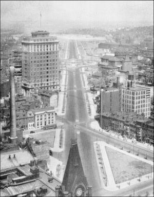 The Benjamin Franklin Parkway by Harry Kyriakodis | Arcadia Publishing ...